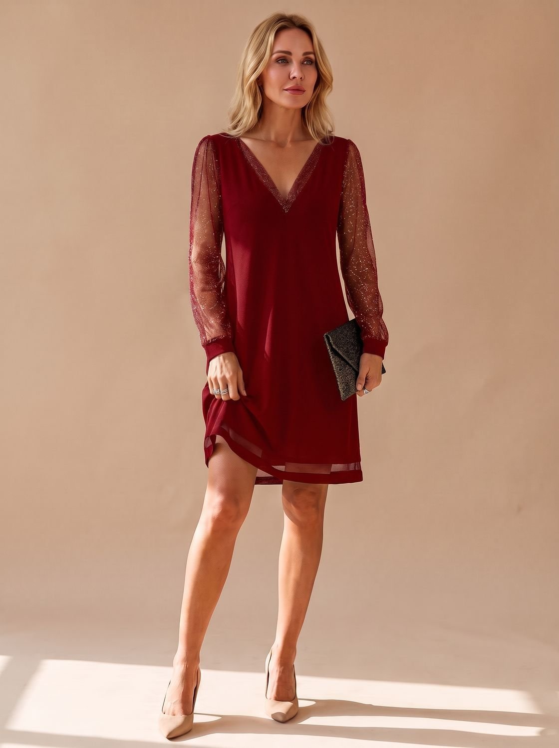 Scarlett | Mini Festkleid mit V-Ausschnitt und Glitter-Mesh-Ärmeln