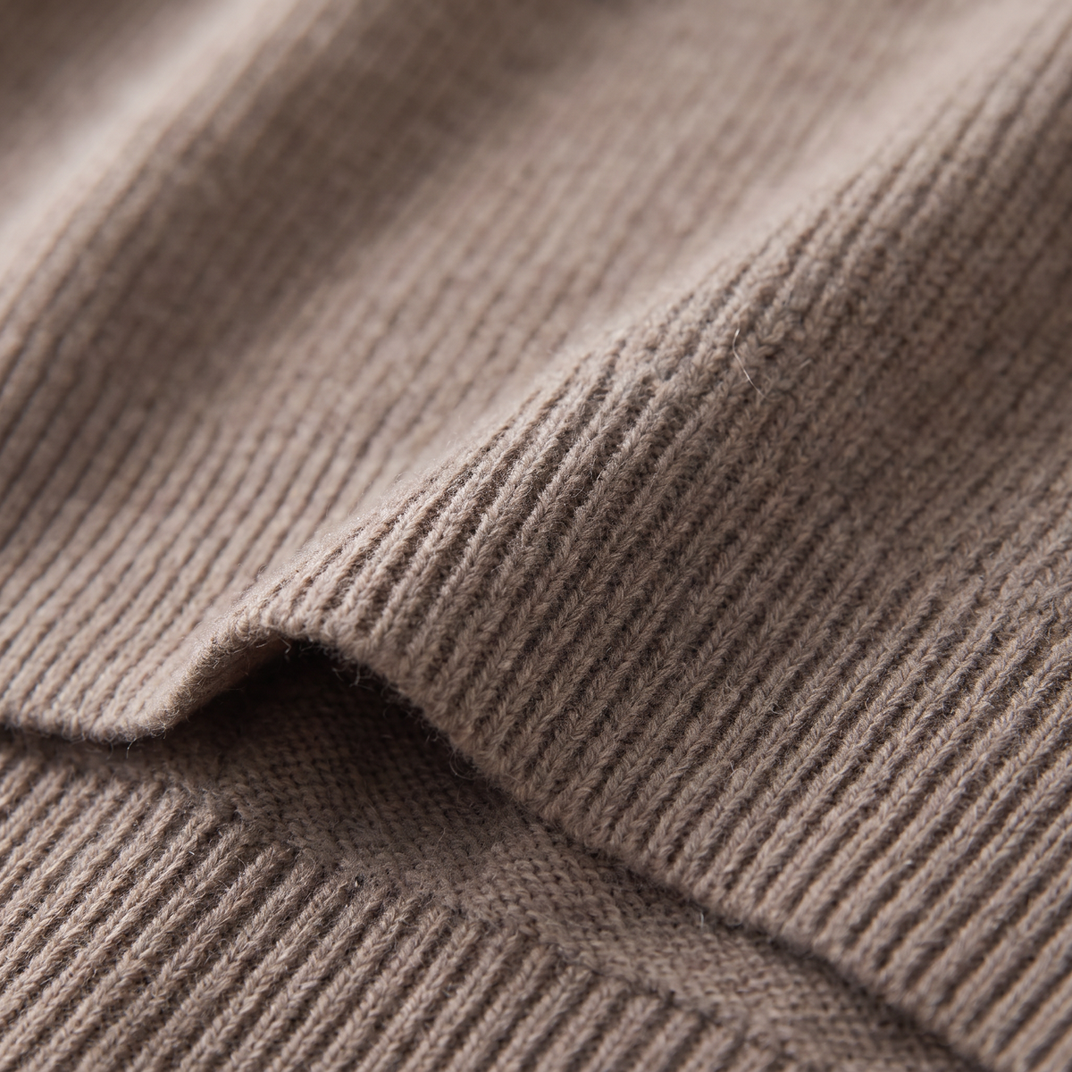 Camille | V-neck Knit – Cozy Everyday Style for Women
