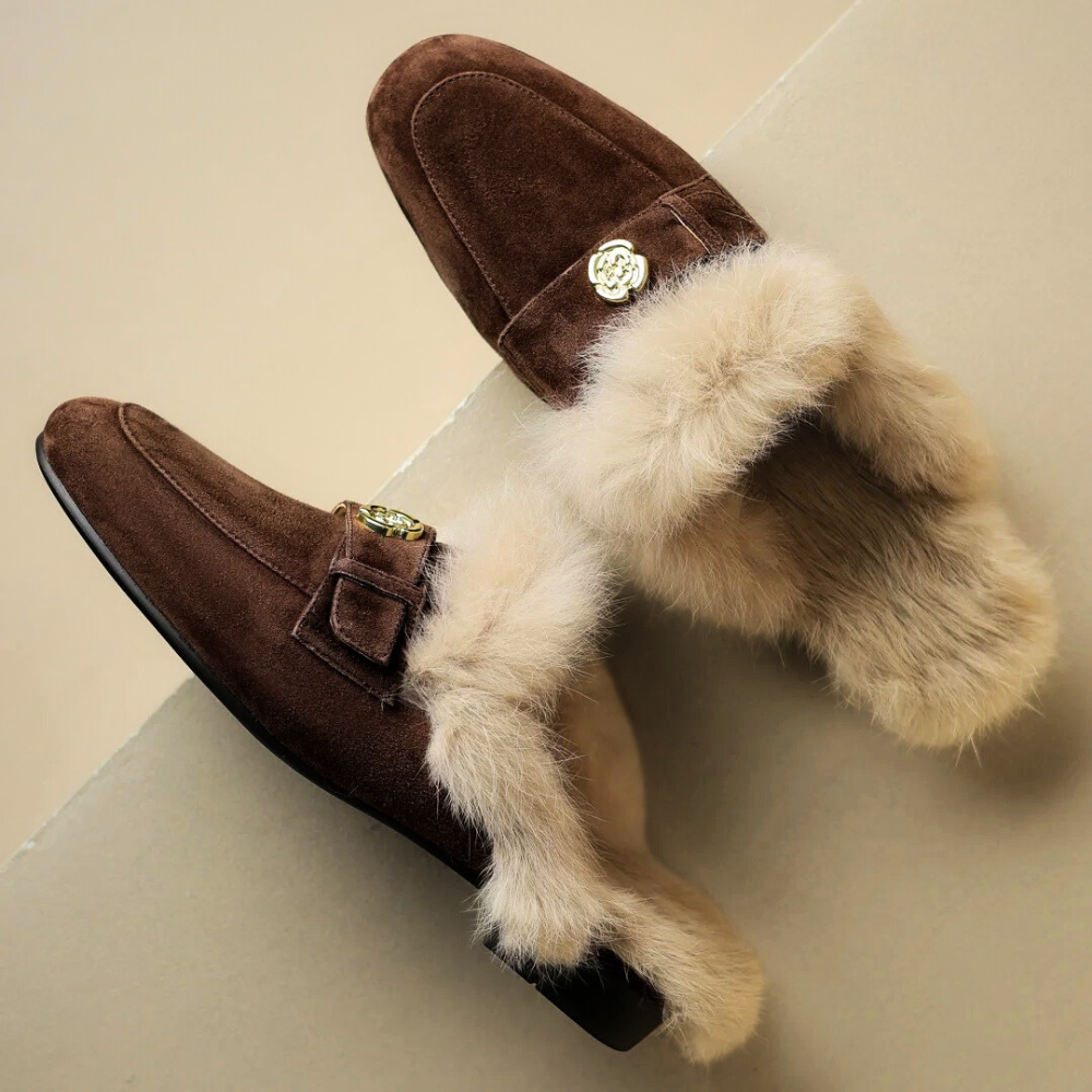Velora | Shearling Mules – Luxuriöse Struktur für Damen