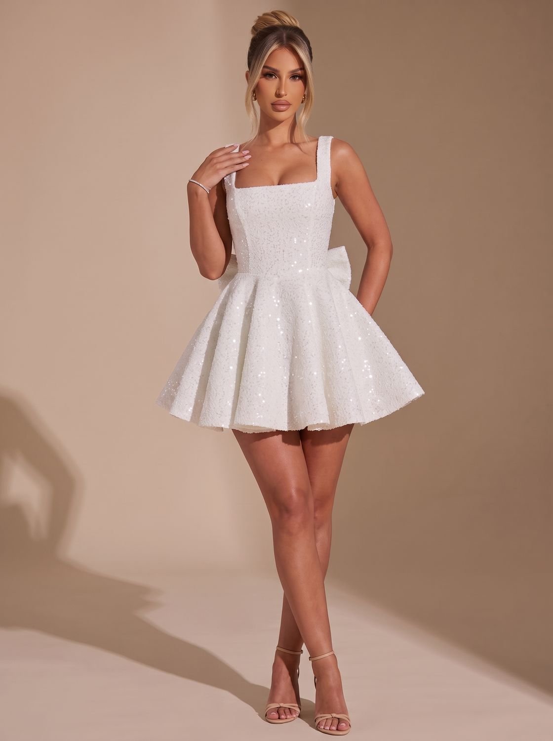 Victoria | Weihnachtskleid – Funkelndes Fit-and-Flare für Frauen