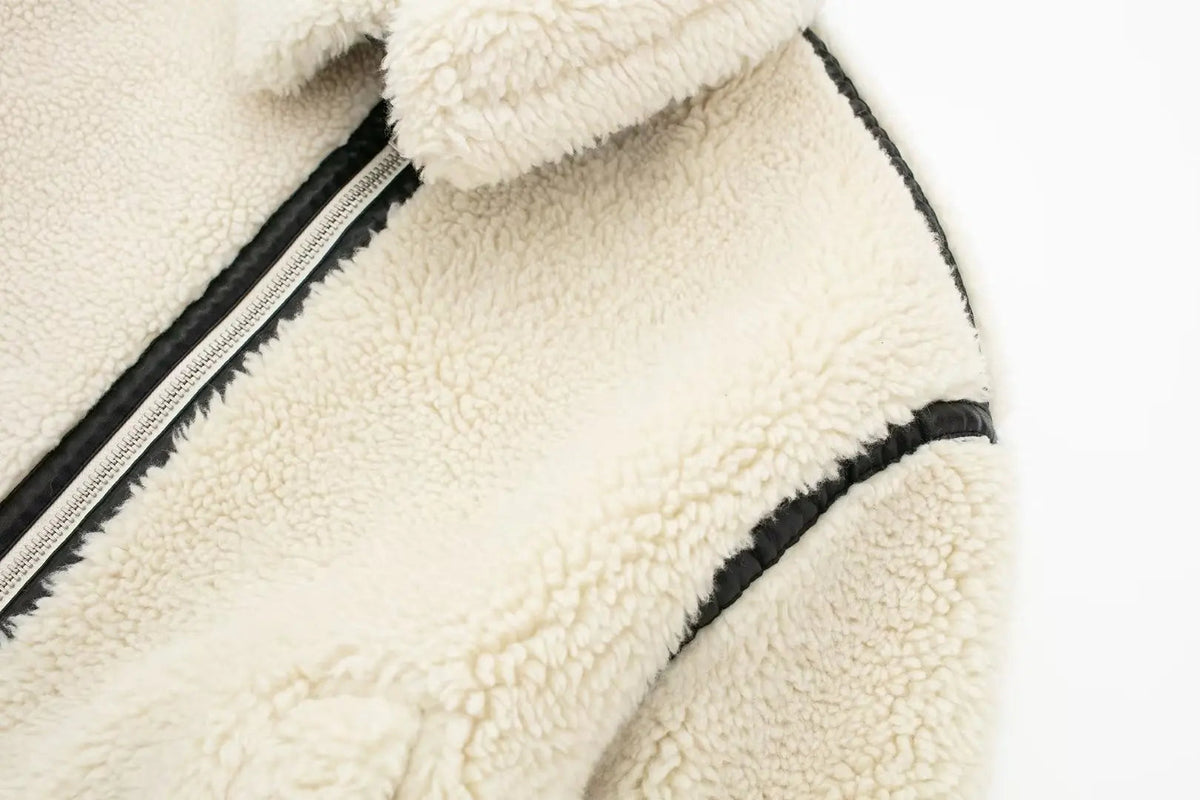 Mira | Sherpa Teddy Jacket – Cosy Oversized Style für Frauen
