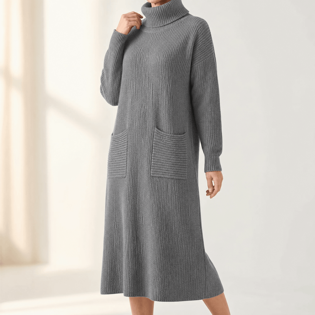 Velara | Turtleneck Kleid – Relaxed A-Line mit Taschen für Frauen