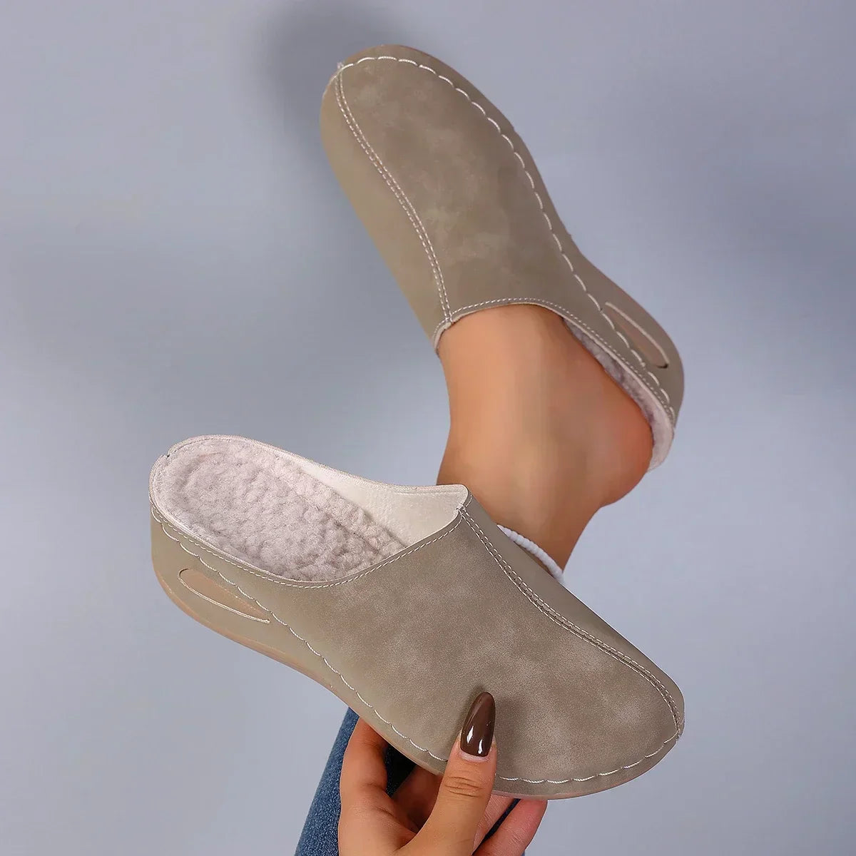 Rosie | Orthopädische Hausschuhe – Bequeme Slip-On für Zuhause