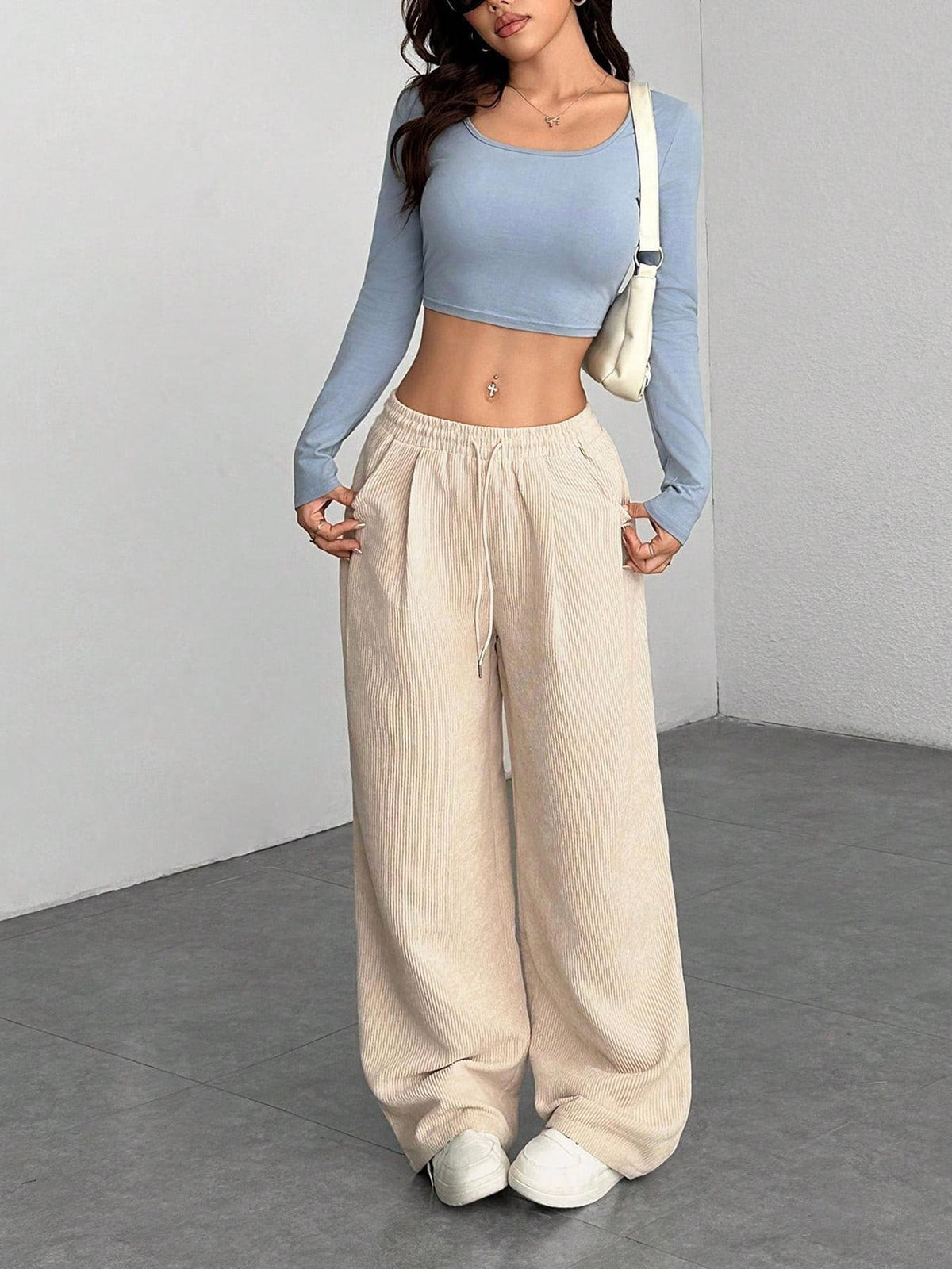 Drune | Cordhose – Weites Bein mit Kordelzug für Damen