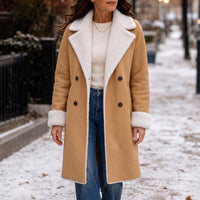 Amelia | Eleganter und warmer Camel Wintermantel mit Sherpa Futter
