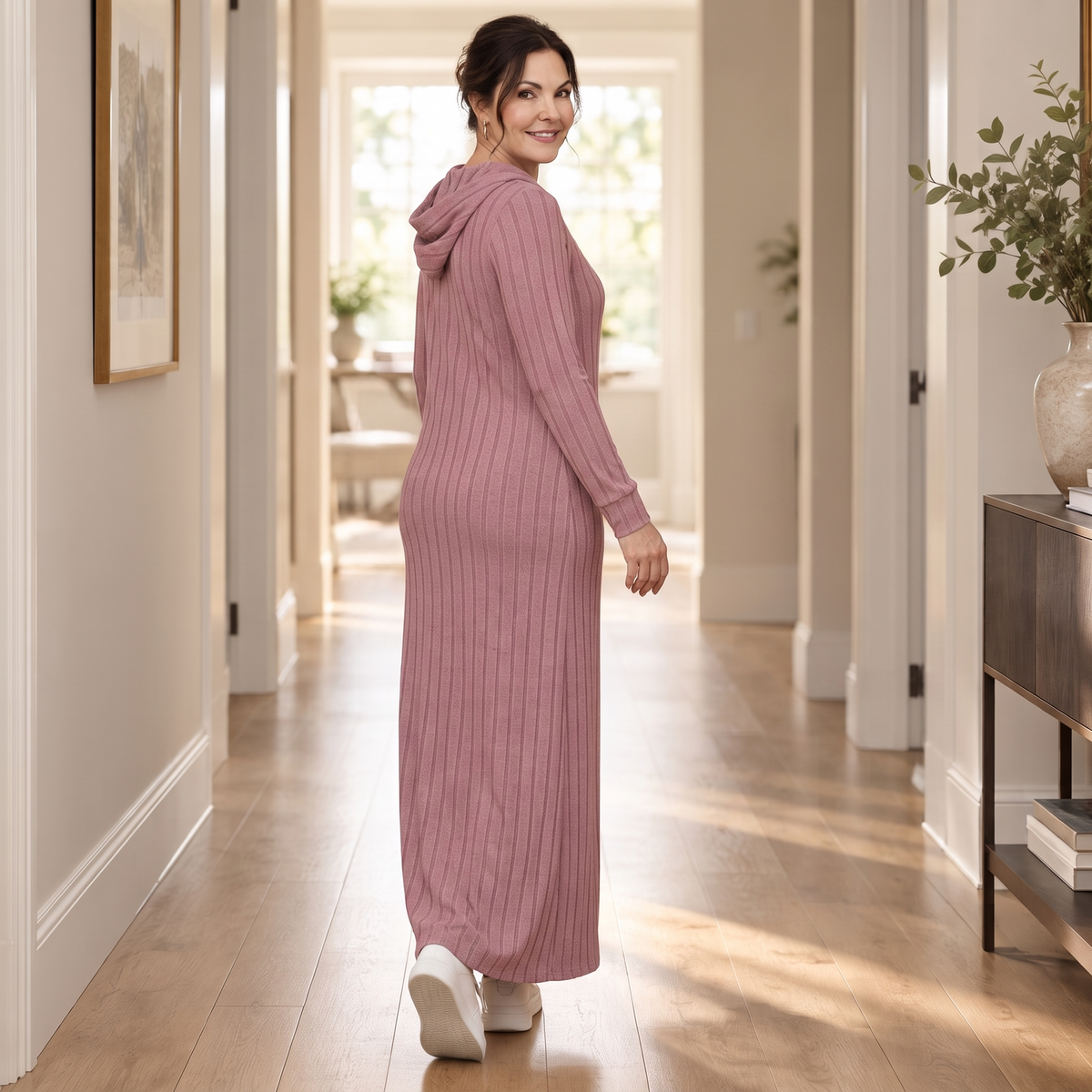 Ribwarm | Hoodie-Maxikleid aus Rippenstrick
