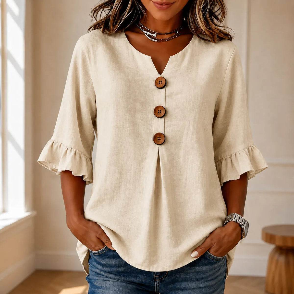 Wearbella | V-Ausschnitt Bluse – Lockere Rüschung für Frauen
