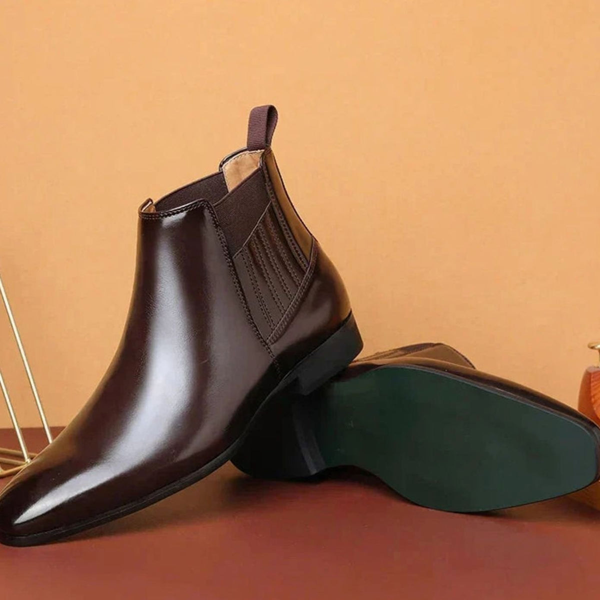 Mia | Chelsea Stiefeletten – Elegante Slip-On mit spitzer Zehenpartie für Damen