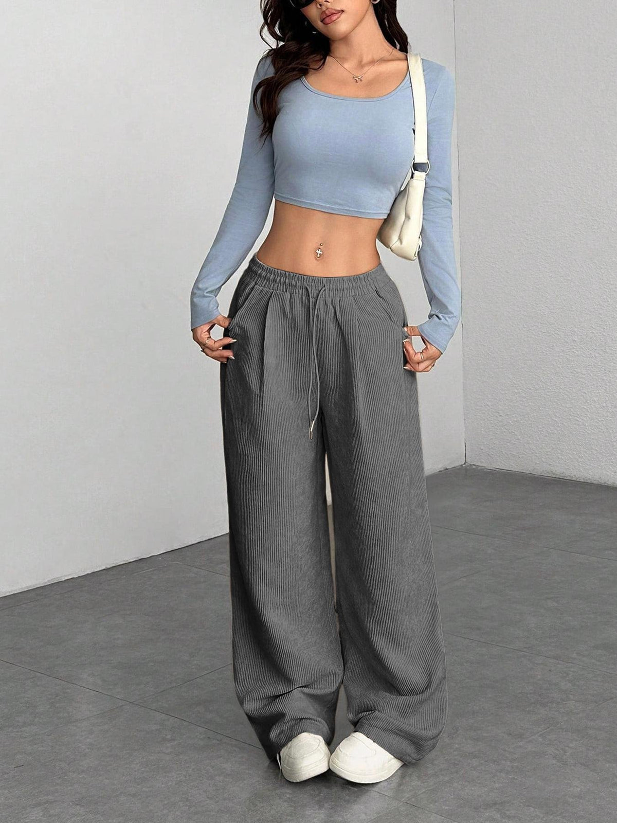Drune | Cordhose – Weites Bein mit Kordelzug für Damen