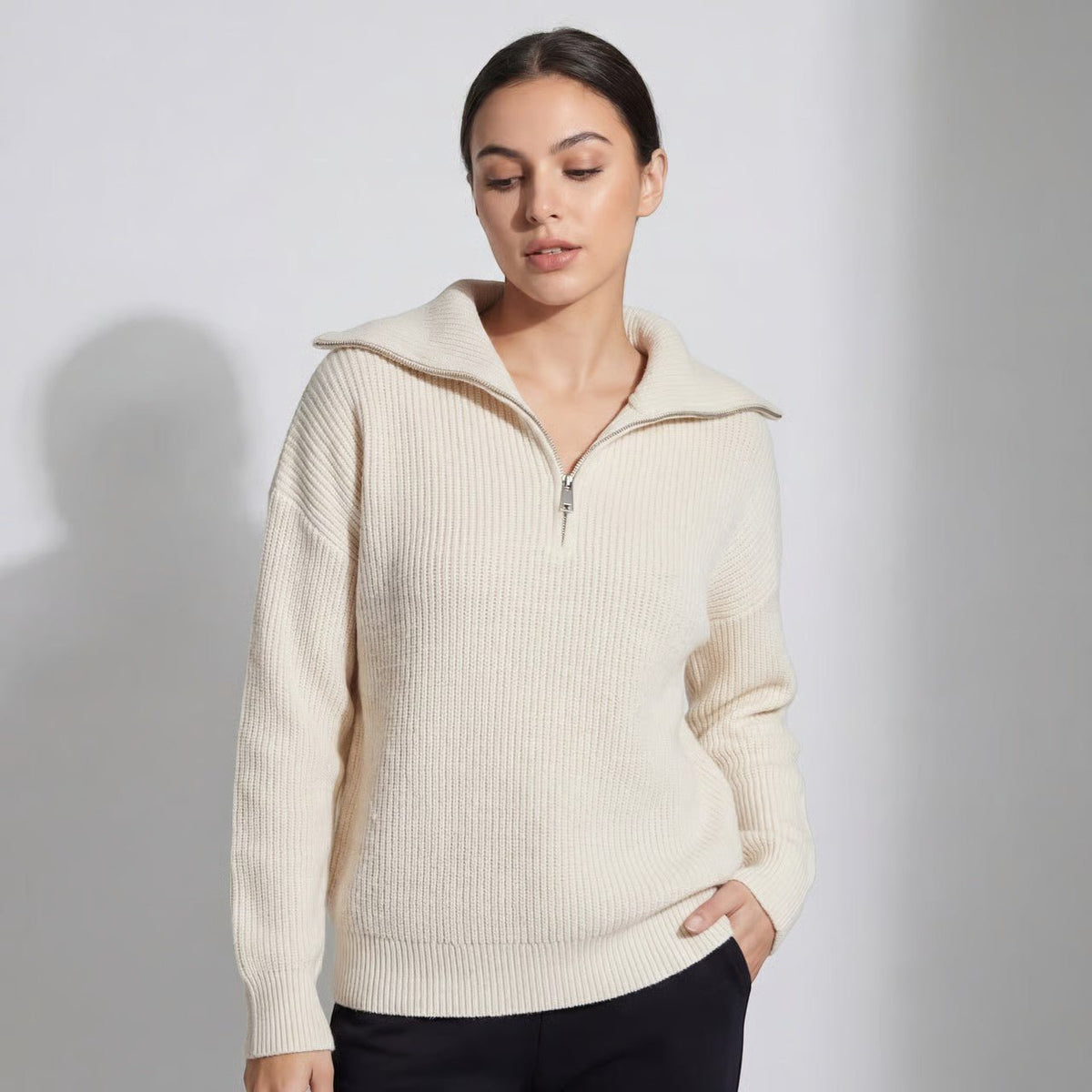 Ophira | Chunky Knit Sweater mit Halber Zip-Kragen