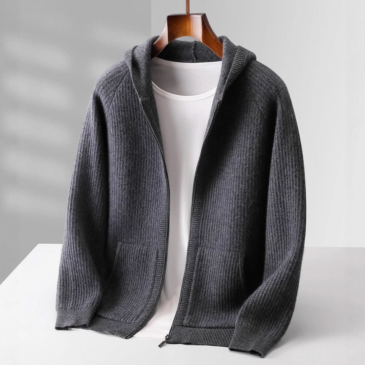 Sorrento | Cashmere Zip Hoodie – Luxuriöse Leichtigkeit für Herren