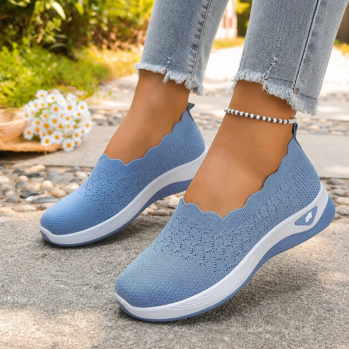 Wavella | Slip-On Walking Shoes – Lightweight and Comfortable for Women