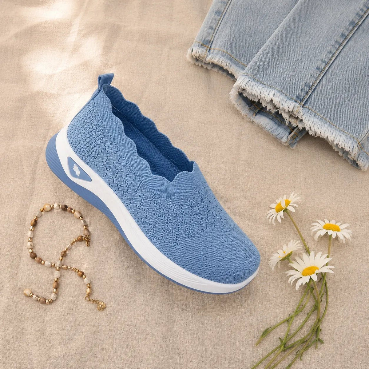 Wavella | Slip-On Walking Shoes – Lightweight and Comfortable for Women