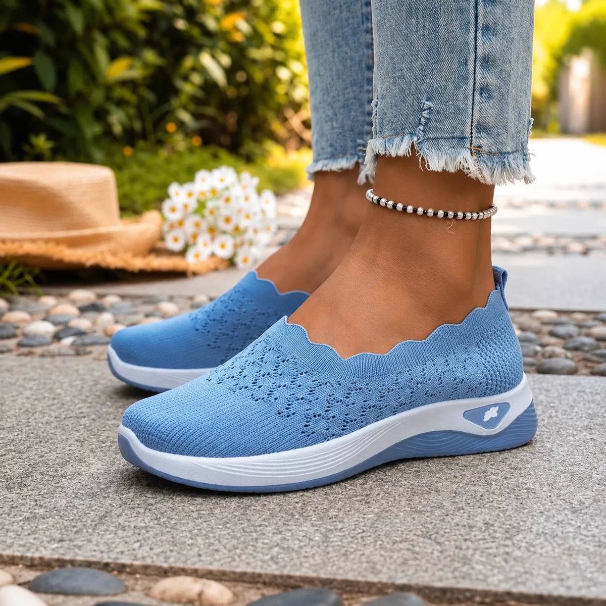 Wavella | Slip-On Walking Shoes – Lightweight and Comfortable for Women