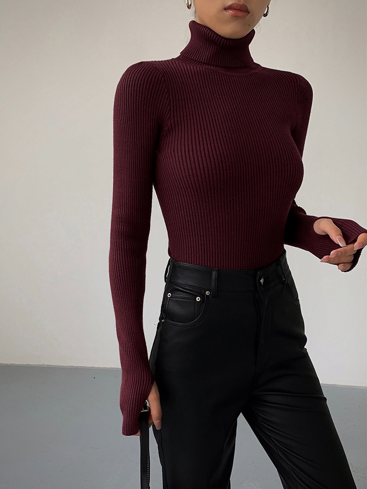 Scarlett | Leichter, gerippter Damen-Rollkragenpullover aus Strick 4