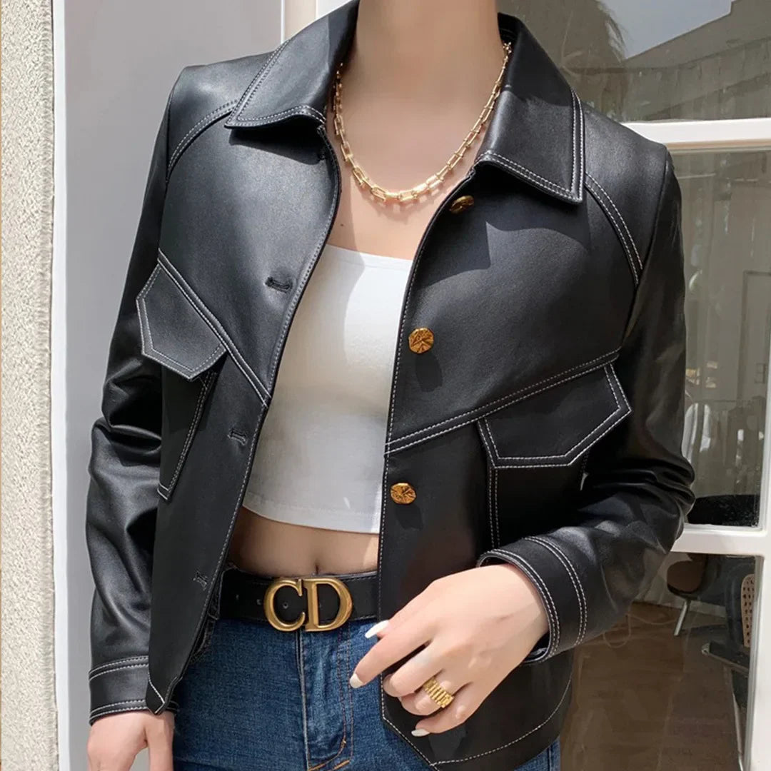 Veloura | Lederjacke – Schicke Silhouette für jeden Tag