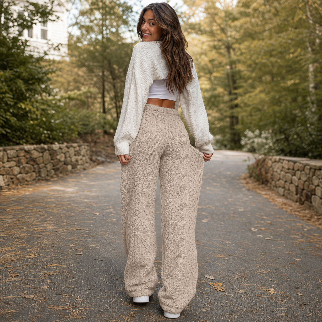 Thermalayne | Sherpa Fleece-Lined Wide-Leg Pants – Gemütliche Eleganz für jede Gelegenheit