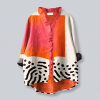 Martina | Moderne und bequeme Damenbluse mit abstraktem Muster